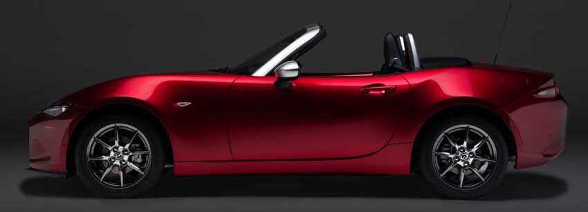 mazda-mx-5-limited-edition-in-partnership-with-pollini-heritage-1_low