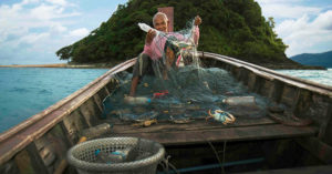 bottles_inspiration_fabrics_ecoalf_thailand_upcycling_oceans_sustainable_brand_fashion_recycled
