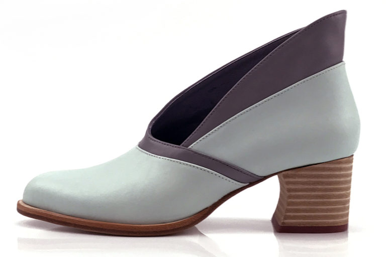 leading-role____cally-lilymint-blue-mid-heel